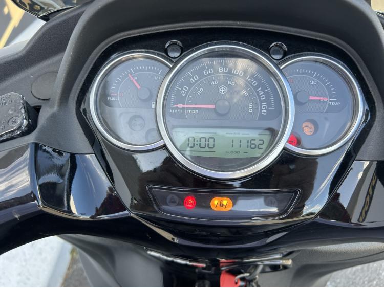 PIAGGIO MP3 300 LT