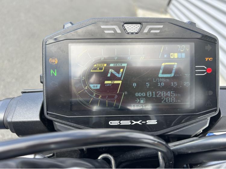SUZUKI GSX-S 1000