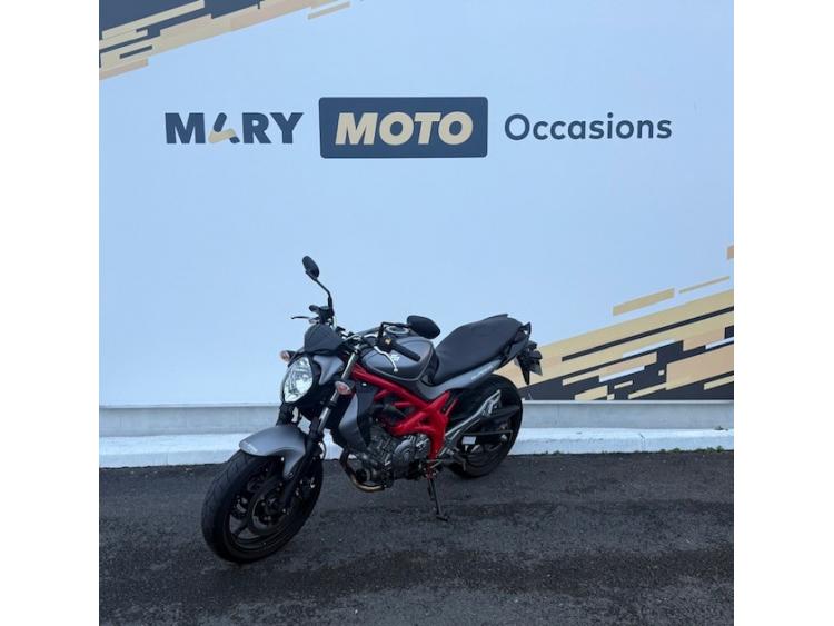 SUZUKI GLADIUS 650 ABS