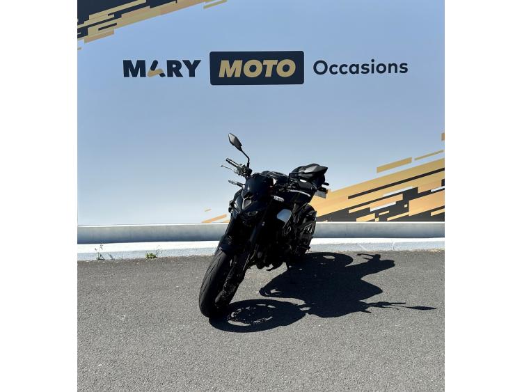 KAWASAKI Z900