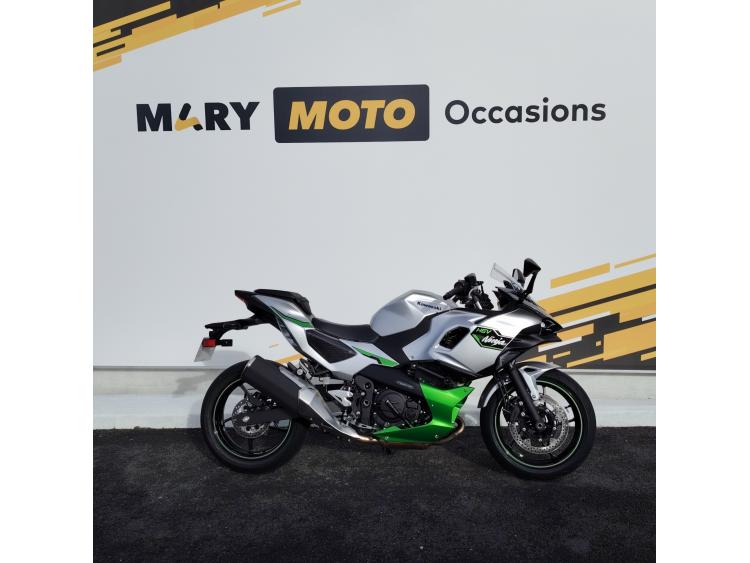 KAWASAKI Ninja 7 Hybrid