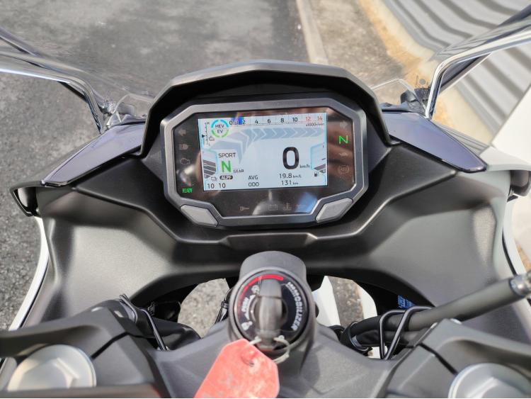 KAWASAKI Ninja 7 Hybrid