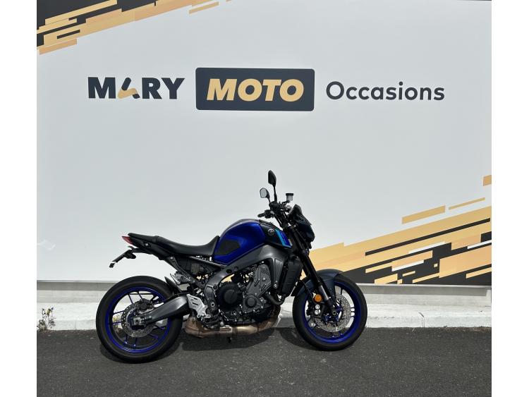 YAMAHA MT-09