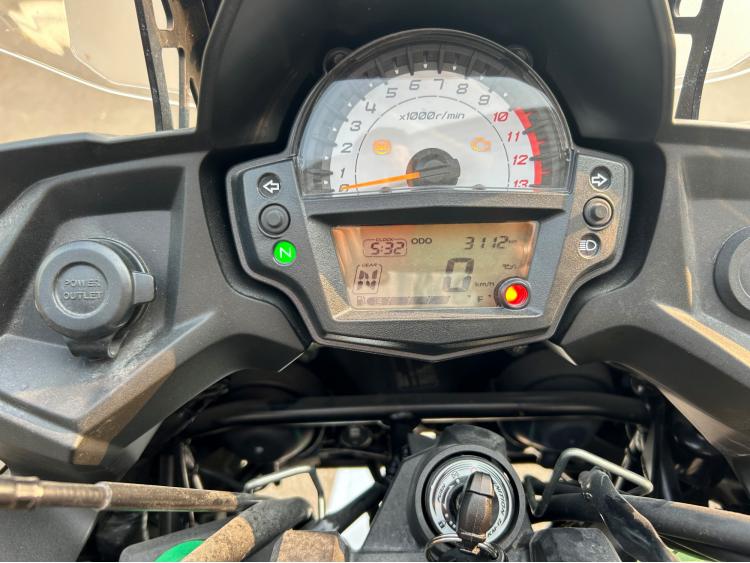 KAWASAKI VERSYS 650