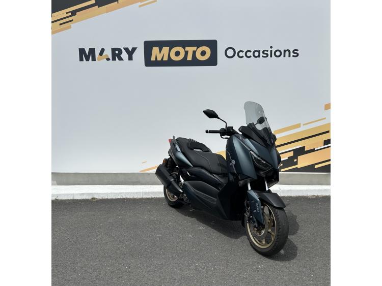 YAMAHA XMAX 300 Tech Max