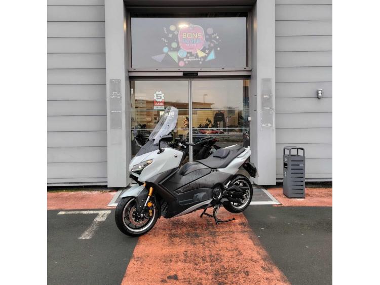 YAMAHA XP T-MAX 560 TECH MAX