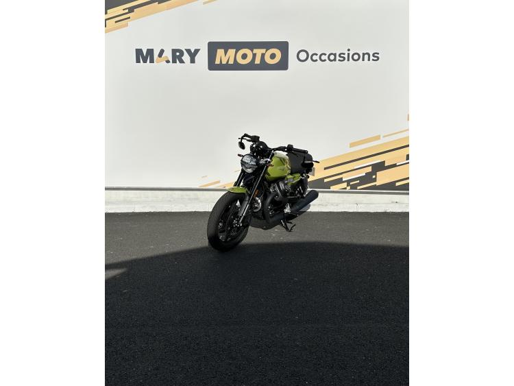 MOTO GUZZI V7 SPORT 